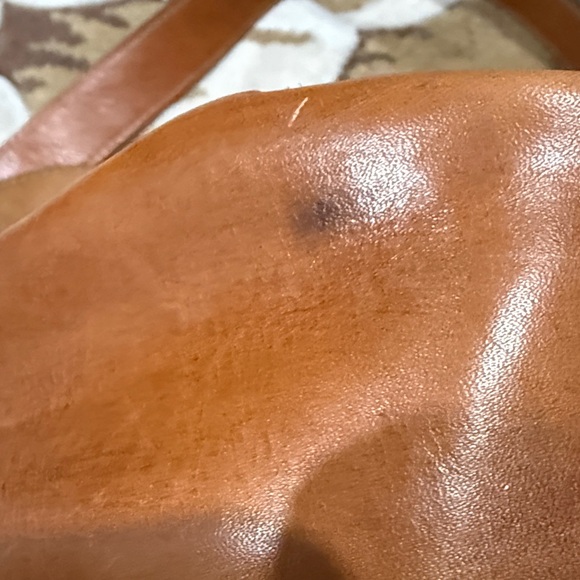 Patricia Nash tooled leather crossbody - Picture 11 of 11